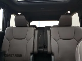 2024 Lexus TX 350 с VIN 5TDAAAB68RS004770, выставлен на аукционе Copart как лот 56723225 с пробегом 26 289 миль миль и Списание • Salvage title. История ставок и продаж доступна на DreamBid. Изображение 10.