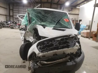 2018 Ford Transit z VIN 1FTYR1ZM0JKB37885, wystawiony jako Copart lot #41970135 z przebiegiem Nie podano mil oraz Szkody całkowita. Historia ofert i sprzedaży dostępna na DreamBid. Obrazek 5.