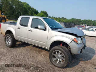 2018 Nissan Frontier Pro-4X with VIN 1N6DD0EV6JN757691, listed as a IAAI auction lot 42399541 with 102,800 mi miles and . Bid and sale history available at DreamBid. Image 1.