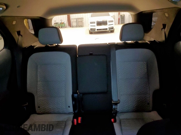 2023 Chevrolet Equinox LS z VIN 3GNAXHEG2PL161278, wystawiony jako Copart lot #57362385 z przebiegiem 75 250 mil mil oraz Czysty tytuł • Clean title. Historia ofert i sprzedaży dostępna na DreamBid. Obrazek 10.