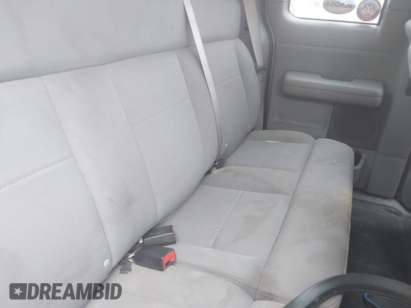 2006 Ford F-150 STX with VIN 1FTRX14W56FA48431, listed as a IAAI auction lot 41953733 with 165,602 mi miles and . Bid and sale history available at DreamBid. Image 8.