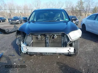 2010 Toyota Highlander Limited with VIN JTEDK3EH1A2166203, listed as a IAAI auction lot 41110930 with 251,197 mi miles and . Bid and sale history available at DreamBid. Image 6.