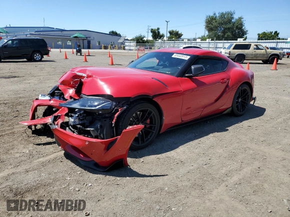 2020 Toyota Supra 3.0 z VIN WZ1DB4C09LW020555, wystawiony jako Copart lot #65440913 z przebiegiem Nie podano mil oraz . Historia ofert i sprzedaży dostępna na DreamBid. Obrazek 1.