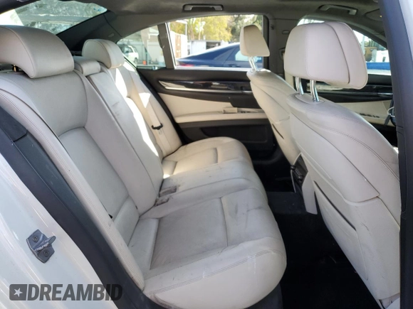 2014 BMW 7 Series 750i с VIN WBAYA8C56ED825303, выставлен на аукционе Copart как лот 46189695 с пробегом 77 573 миль миль и Списание • Salvage title. История ставок и продаж доступна на DreamBid. Изображение 10.