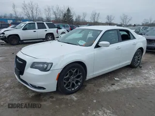 2016 Chrysler 300 300S with VIN 2C3CCAGG2GH261802, listed as a IAAI auction lot 41547415 with 77,046 mi miles. Bid and sale history available at carsss.com. Image 18.