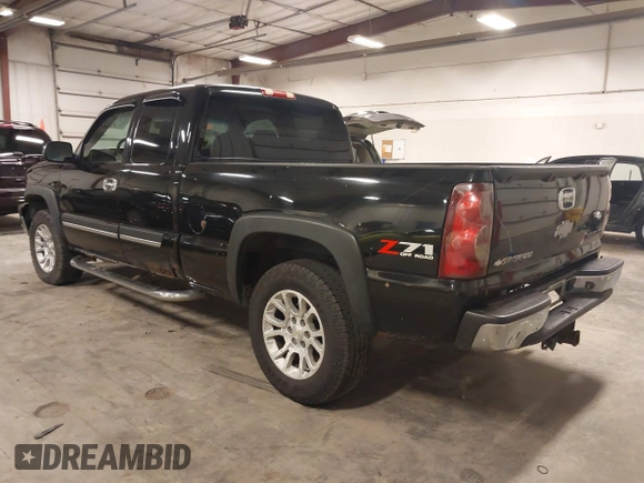 2003 Chevrolet Silverado 1500 with VIN 2GCEK19V231238686, listed as a IAAI auction lot 42107363 with 326,361 mi miles and . Bid and sale history available at DreamBid. Image 3.