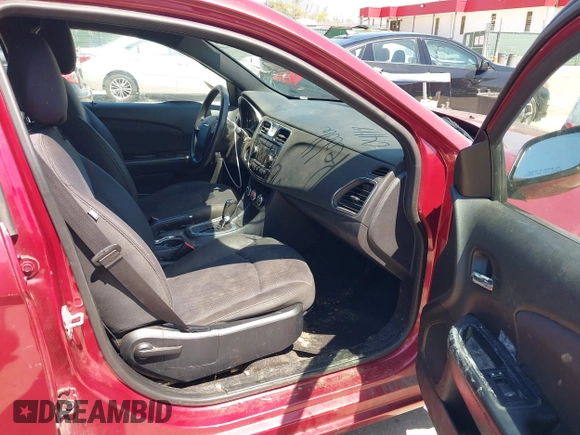 2014 Chrysler 200 LX with VIN 1C3CCBAB6EN211685, listed as a IAAI auction lot 42061267 with 178,834 mi miles. Bid and sale history available at carsss.com. Image 5.