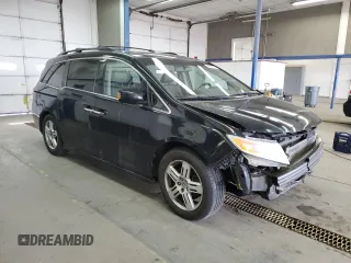 2013 Honda Odyssey Touring with VIN 5FNRL5H91DB025446, listed as a Copart auction lot 45139715 with 142,941 mi miles and Salvage Title. Bid and sale history available at carsss.com. Image 4.