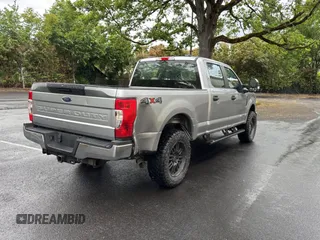2020 Ford F-250 XL z VIN 1FT7W2BT1LEE63319, wystawiony jako Copart lot #57185135 z przebiegiem 14 660 mil mil oraz Szkoda całkowita • Salvage title. Historia ofert i sprzedaży dostępna na DreamBid. Obrazek 4.