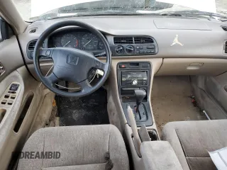 1997 Honda Accord EX with VIN 1HGCD5656VA278518, listed as a Copart auction lot 42252875 with 243,941 mi miles and Salvage Title. Bid and sale history available at DreamBid. Image 8.