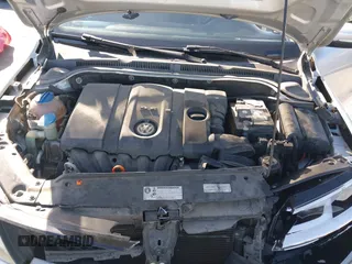 2013 Volkswagen Jetta SE with VIN 3VWDP7AJ6DM412727, listed as a IAAI auction lot 41824054 with 175,093 mi miles and . Bid and sale history available at DreamBid. Image 10.