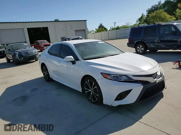 2020 Toyota Camry SE z VIN 4T1M11AK4LU906763, wystawiony jako Copart lot #53023285 z przebiegiem 88 371 mil mil oraz Szkoda całkowita • Salvage title. Historia ofert i sprzedaży dostępna na DreamBid. Obrazek 10.