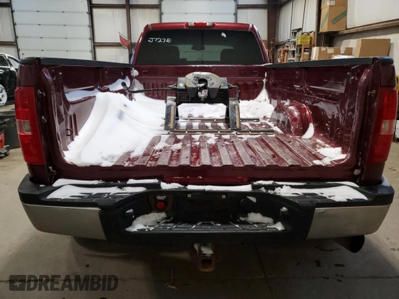2008 Chevrolet Silverado 3500HD DRW LTZ with VIN 1GCJK33678F218901, listed as a Copart auction lot 89214035 with 556,746 mi miles and Clean Title. Bid and sale history available at carsss.com. Image 6.