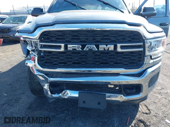 2022 Ram 2500 Tradesman with VIN 3C6UR5HJ2NG111757, listed as a IAAI auction lot 41537105 with 64,589 mi miles and . Bid and sale history available at DreamBid. Image 20.
