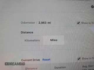 2024 Tesla Model 3 z VIN 5YJ3E1EA7RF826476, wystawiony jako Copart lot #80184564 z przebiegiem 2963 mil mil oraz Szkody całkowita. Historia ofert i sprzedaży dostępna na DreamBid. Obrazek 9.