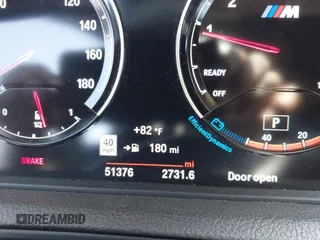 2018 BMW M2 z VIN WBS1J5C59JVE51997, wystawiony jako IAAI lot #42348421 z przebiegiem 51 376 mil mil oraz . Historia ofert i sprzedaży dostępna na DreamBid. Obrazek 15.