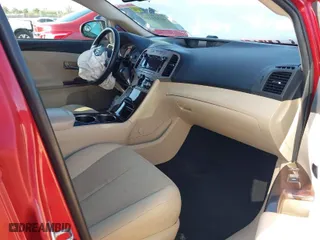 2011 Toyota Venza with VIN 4T3ZA3BB3BU039958, listed as a IAAI auction lot 41915286 with 193,397 mi miles. Bid and sale history available at carsss.com. Image 5.