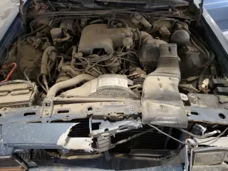 1987 Ford Crown Victoria z VIN 2FABP71F2HX156902, wystawiony jako Copart lot #74368944 z przebiegiem 77 708 mil mil oraz Szkoda całkowita • Salvage title. Historia ofert i sprzedaży dostępna na DreamBid. Obrazek 11.