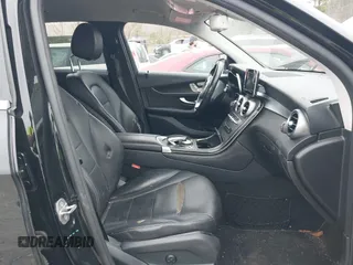 2016 Mercedes-Benz GLC with VIN WDC0G4JB6GF089397, listed as a IAAI auction lot 41505988 with 182,447 mi miles. Bid and sale history available at carsss.com. Image 5.