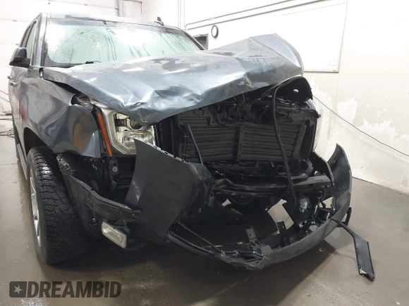 2019 GMC Yukon Denali with VIN 1GKS2CKJ9KR359070, listed as a IAAI auction lot 41682027 with 95,015 mi miles. Bid and sale history available at carsss.com. Image 6.