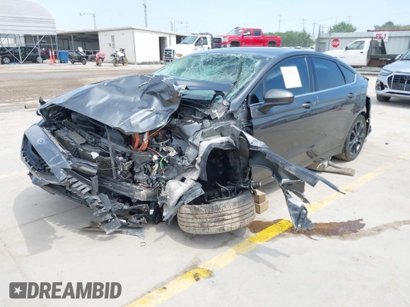 2018 Ford Fusion Hybrid SE with VIN 3FA6P0LU1JR116139, listed as a IAAI auction lot 41933594 with 83,000 mi miles. Bid and sale history available at carsss.com. Image 20.