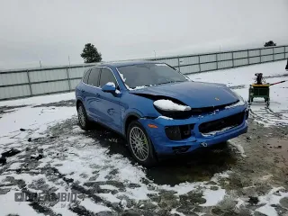 2017 Porsche Cayenne S E-Hybrid with VIN WP1AE2A2XHLA74262, listed as a Copart auction lot 41544075 with 29,837 mi miles and Salvage title. Bid and sale history available at DreamBid. Image 11.