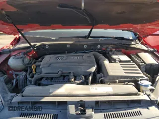 2018 Volkswagen Golf S z VIN 3VWH17AU1JM755809, wystawiony jako Copart lot #57363445 z przebiegiem 83 690 mil mil oraz Szkoda całkowita • Salvage title. Historia ofert i sprzedaży dostępna na DreamBid. Obrazek 11.