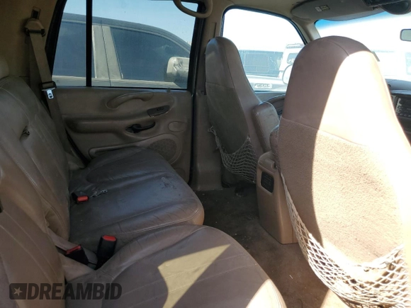 1999 Ford Expedition XLT with VIN 1FMPU18L2XLB76379, listed as a Copart auction lot 42839765 with Not provided miles and Non repairable. Bid and sale history available at DreamBid. Image 11.