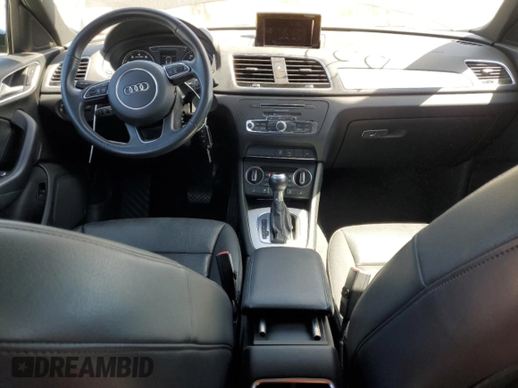 2018 Audi Q3 Premium z VIN WA1BCCFS5JR019032, wystawiony jako Copart lot #55840355 z przebiegiem 63 619 mil mil oraz Czysty tytuł • Clean title. Historia ofert i sprzedaży dostępna na DreamBid. Obrazek 8.