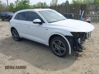 2023 Audi Q5 Premium Plus с VIN WA1E2BFY5P2092062, выставлен на аукционе IAAI как лот 42109997 с пробегом 22 974 миль миль и . История ставок и продаж доступна на DreamBid. Изображение 1.
