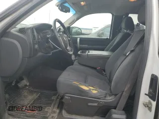 2009 Chevrolet Silverado 1500 LT with VIN 1GCEK29J89E128347, listed as a Copart auction lot 50642215 with 228,563 mi miles and Salvage Title. Bid and sale history available at carsss.com. Image 7.