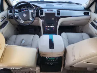 2008 Cadillac Escalade with VIN 1GYFK63898R208582, listed as a Copart auction lot 73137254 with 146,895 mi miles and Salvage Title. Bid and sale history available at carsss.com. Image 8.
