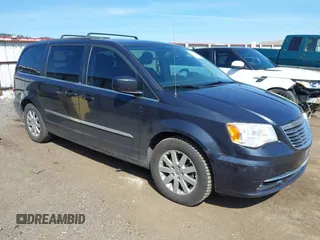 2014 Chrysler Town & Country Touring with VIN 2C4RC1BG0ER156227, listed as a IAAI auction lot 42035899 with 157,759 mi miles and . Bid and sale history available at DreamBid. Image 1.