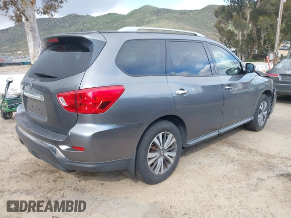 2017 Nissan Pathfinder S with VIN 5N1DR2MN3HC601112, listed as a IAAI auction lot 41949035 with 109,612 mi miles and . Bid and sale history available at DreamBid. Image 4.