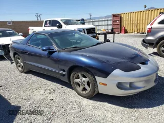 2000 Pontiac Firebird Firebird z VIN 2G2FS22K1Y2160613, wystawiony jako Copart lot #68363214 z przebiegiem 211 139 mil mil oraz Tytuł czysty. Historia ofert i sprzedaży dostępna na DreamBid. Obrazek 4.