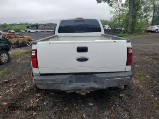 2008 Ford F-350 XL z VIN 1FTWW33R98EB55293, wystawiony jako Copart lot #57329445 z przebiegiem 203 765 mil mil oraz Czysty tytuł • Clean title. Historia ofert i sprzedaży dostępna na DreamBid. Obrazek 6.
