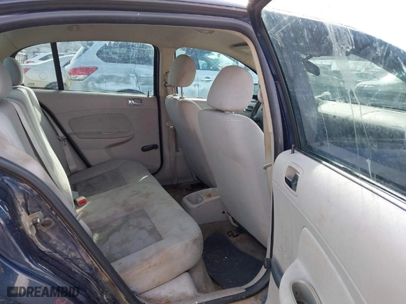 2008 Chevrolet Cobalt LS with VIN 1G1AK58F587252391, listed as a IAAI auction lot 41596752 with 272,004 mi miles. Bid and sale history available at carsss.com. Image 8.