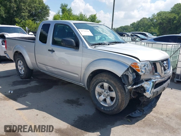 2010 Nissan Frontier SE z VIN 1N6AD0CUXAC436780, wystawiony jako IAAI lot #42720584 z przebiegiem 131 462 mil mil oraz . Historia ofert i sprzedaży dostępna na DreamBid. Obrazek 1.