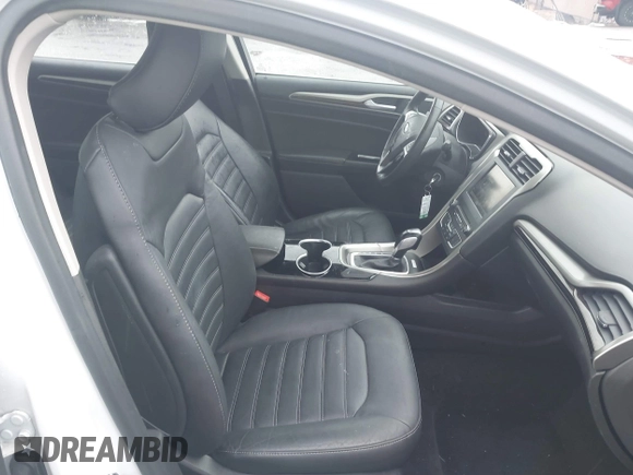 2016 Ford Fusion SE with VIN 1FA6P0HD2G5127171, listed as a IAAI auction lot 41667020 with 89,642 mi miles. Bid and sale history available at carsss.com. Image 5.
