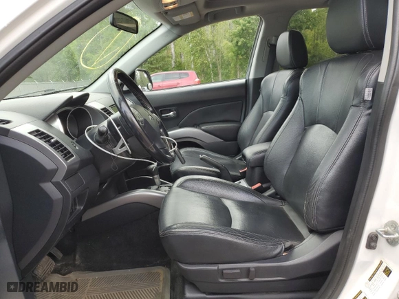 2008 Mitsubishi Outlander XLS with VIN JA4MT41X38Z600587, listed as a Copart auction lot 65476094 with 202,826 mi miles and Clean Title. Bid and sale history available at carsss.com. Image 7.