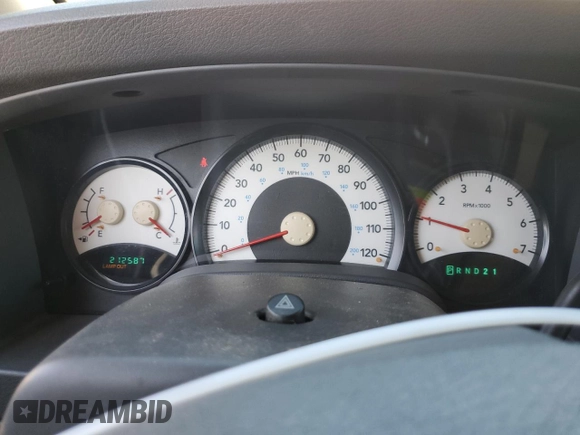 2004 Dodge Durango SXT with VIN 1D4HD38K84F199738, listed as a Copart auction lot 80340834 with 212,587 mi miles and Salvage title. Bid and sale history available at DreamBid. Image 9.