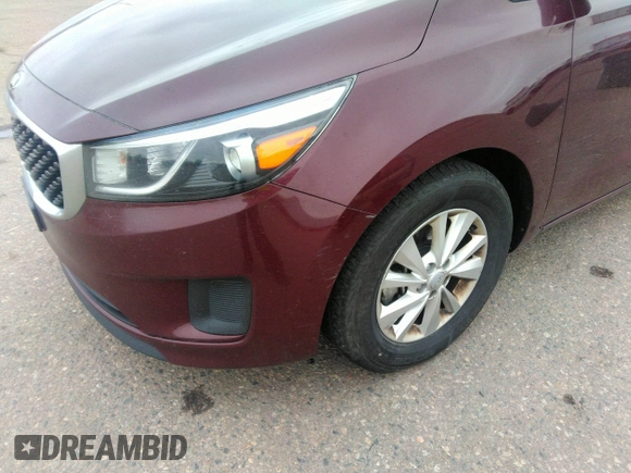 2016 Kia Sedona LX with VIN KNDMB5C18G6161281, listed as a IAAI auction lot 42134710 with 175,777 mi miles. Bid and sale history available at carsss.com. Image 6.