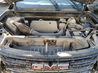 2022 GMC Acadia SLE with VIN 1GKKNKL44NZ103448, listed as a Copart auction lot 77572694 with Not provided miles and Salvage title. Bid and sale history available at DreamBid. Image 13.