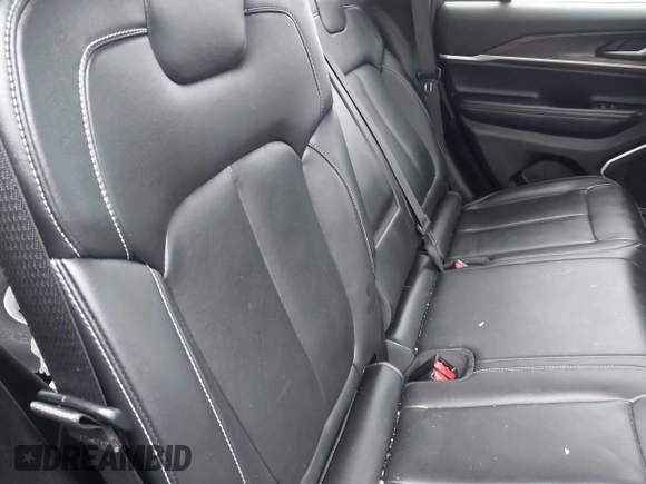 2022 Jeep Grand Cherokee Limited with VIN 1C4RJHBG1N8553262, listed as a IAAI auction lot 41511225 with 59,251 mi miles and . Bid and sale history available at DreamBid. Image 8.