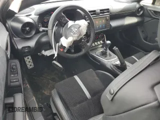 2024 Toyota GR86 Premium with VIN JF1ZNBE14R9753406, listed as a Copart auction lot 49469885 with 4,411 mi miles and Salvage Title. Bid and sale history available at carsss.com. Image 8.