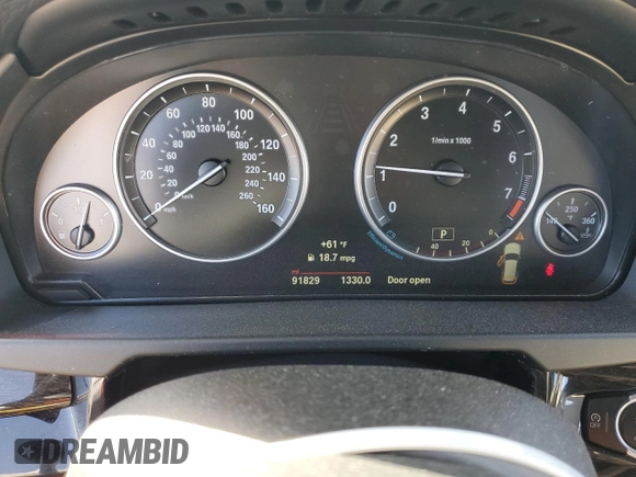 2017 BMW X5 xDrive35i z VIN 5UXKR0C58H0V68965, wystawiony jako Copart lot #45526395 z przebiegiem 91 829 mil mil oraz Szkoda całkowita • Salvage title. Historia ofert i sprzedaży dostępna na DreamBid. Obrazek 9.