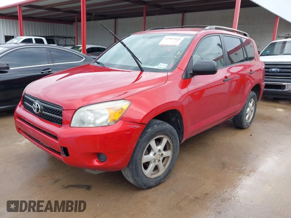 2006 Toyota RAV4 with VIN JTMZD33V966011749, listed as a IAAI auction lot 42005018 with 117,071 mi miles. Bid and sale history available at carsss.com. Image 2.