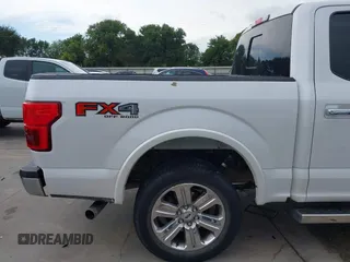 2018 Ford F-150 XL z VIN 1FTEW1EG1JKC32919, wystawiony jako IAAI lot #42486820 z przebiegiem 166 382 mil mil oraz . Historia ofert i sprzedaży dostępna na DreamBid. Obrazek 20.