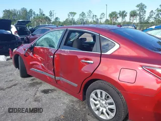 2014 Nissan Altima SV with VIN 1N4AL3AP5EN390179, listed as a IAAI auction lot 41989394 with 138,859 mi miles and . Bid and sale history available at carsss.com. Image 6.