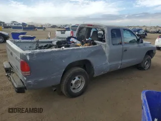 2001 Dodge Dakota SLT with VIN 1B7GG22X21S182371, listed as a Copart auction lot 76330064 with 140,917 mi miles and Non Repairable. Bid and sale history available at DreamBid. Image 3.